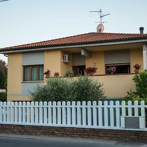 Gasthof Luca's In Tuscany Arena Metato